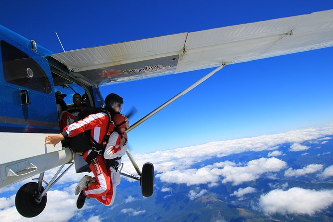16,500ft Skydive over Abel Tasman with NZ's Most Epic Scenery - Why the view matters more than the thrill