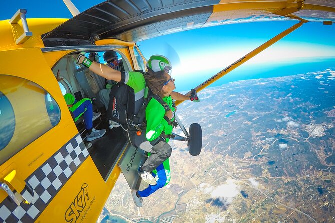 Algarve Tandem Skydive 10.000ft - When to schedule the experience