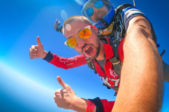 Algarve Tandem Skydive 10.000ft - Freefall, parachute time, and the Algarve view