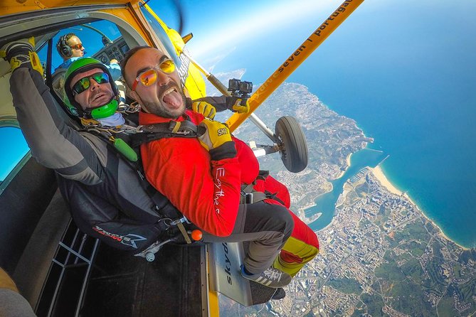 Algarve Tandem Skydive 15.000ft - What the 15,000-foot jump feels like