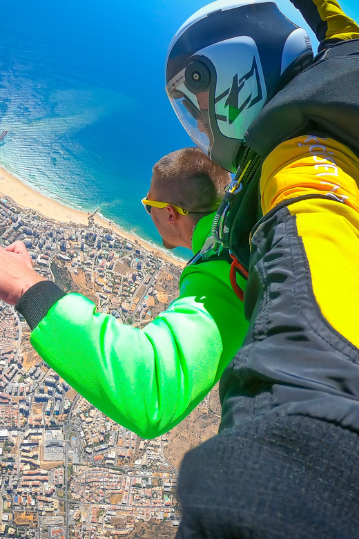 Algarve: Tandem Skydiving Adventure 15,000 to 10,000 Feet - The parachute ride brings back the view