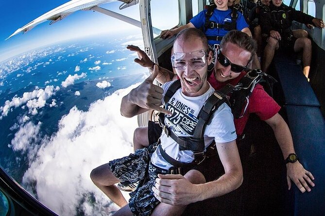 Byron Bay: Tandem Skydive Experience - Who Will Get the Most From This Jump
