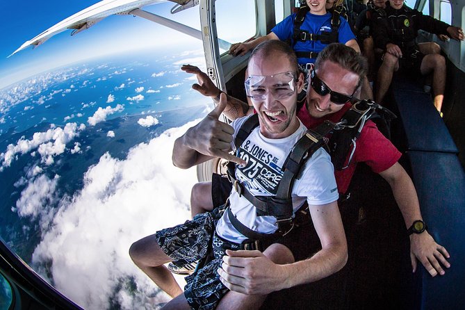 Cairns: Tandem Skydive Experience over Reef & Rainforest - The view from 15,000 feet over Cairns