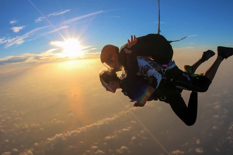 Dubai: Skydive at The Palm with Photos, Video & Yacht Tour - Why The Palm is the right place for a first jump