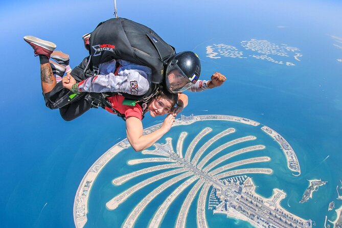 Dubai Skydive Tandem Over The Palm including Transfers - Key points to know before booking