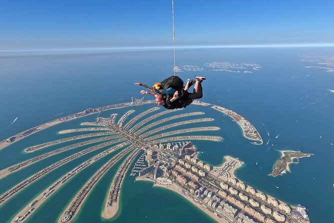 Dubai Skydive Tandem Over The Palm With Optional Transfers - Who will enjoy this experience most?