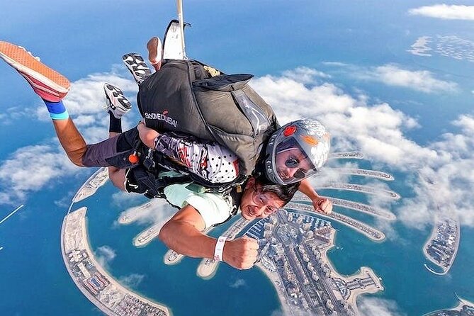 Dubai Skydive Tandem Over The Palm With Optional Transfers - What happens before you leave the aircraft