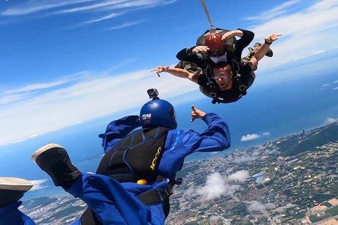 First Jump Tandem Skydive Pattaya Include Pickup Transfer - How to handle the pickup and waiting time