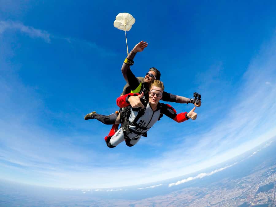 Foz do Iguacu: Skydiving Experience with Photos and Videos - What to wear and bring to Rua Ângela Aparecida Andrade
