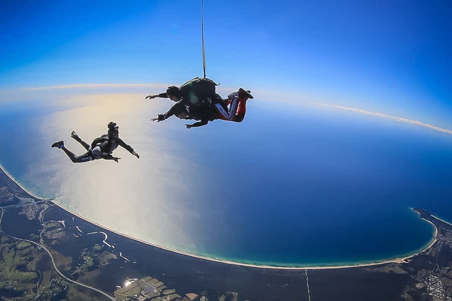 From Gold Coast: Tandem Skydive Experience over Byron Bay - Age, weight, weather, and cancellation details