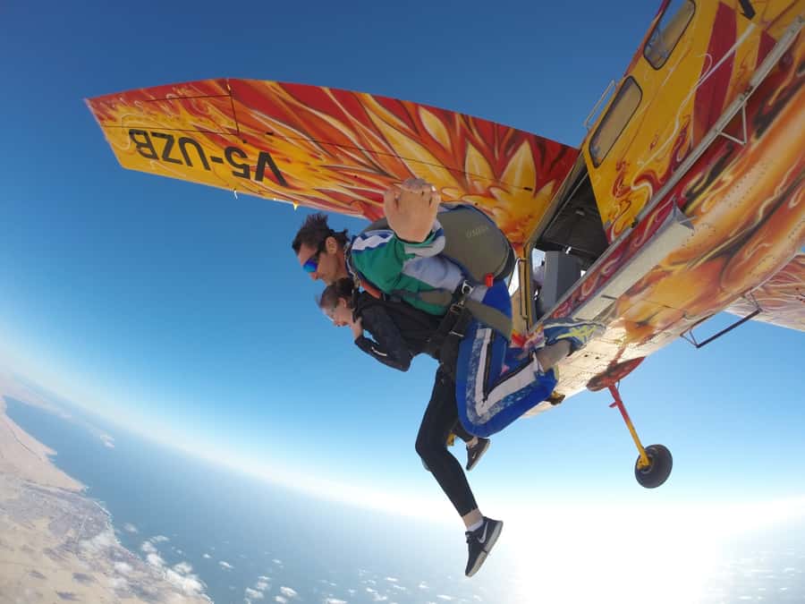 From Swakopmund: Tandem Sky Diving - From Swakopmund pickup to the club