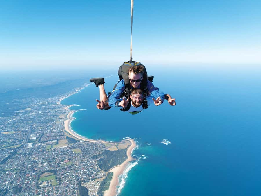 From Sydney: Tandem Skydive Experience over Beach - Practical Clothing and Booking Advice