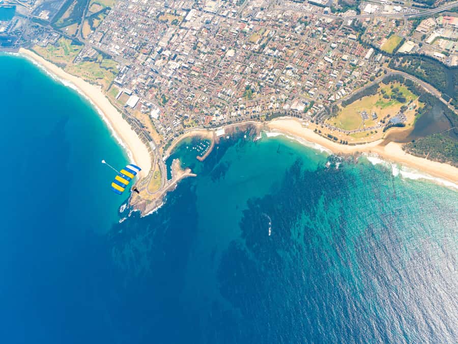 From Sydney: Tandem Skydive Experience over Beach - My Verdict: Book It If You Want the Coast With the Adrenaline