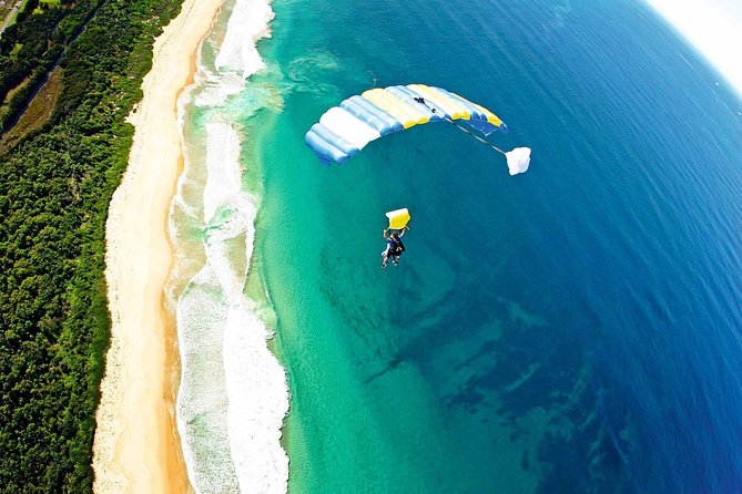 From Sydney: Tandem Skydive Experience over Wollongong Beach - Key points to know before you book