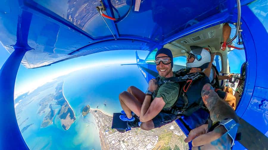 From Tauranga: Skydive over Mount Maunganui - Starting at Skydive Tauranga