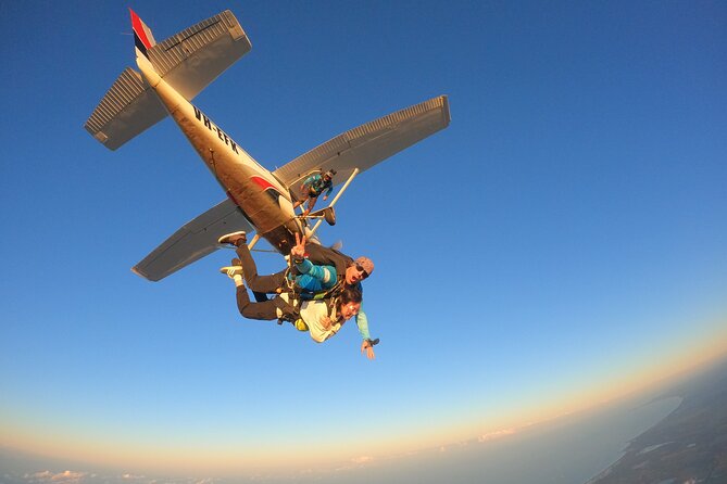 Gold Coast Tandem Skydive - What the $355.04 price includes