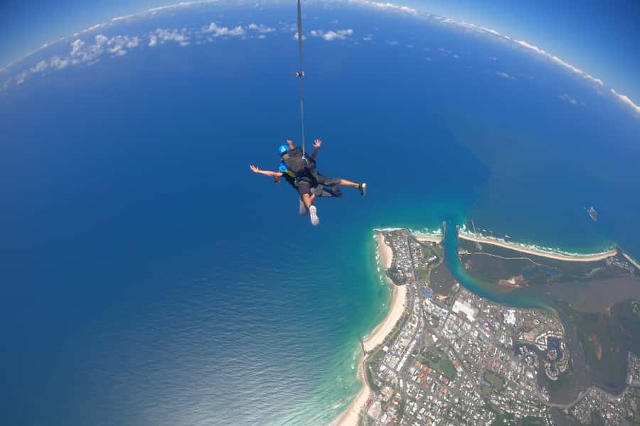 Gold Coast: Tandem Skydiving Experience - The 45-second freefall
