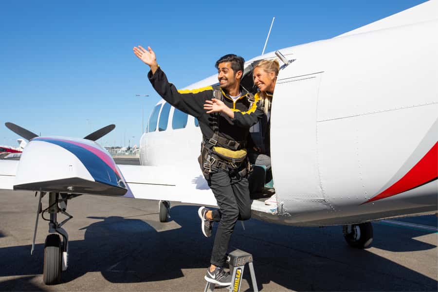 Gold Coast: Tandem Skydiving Experience - Weather can change your schedule