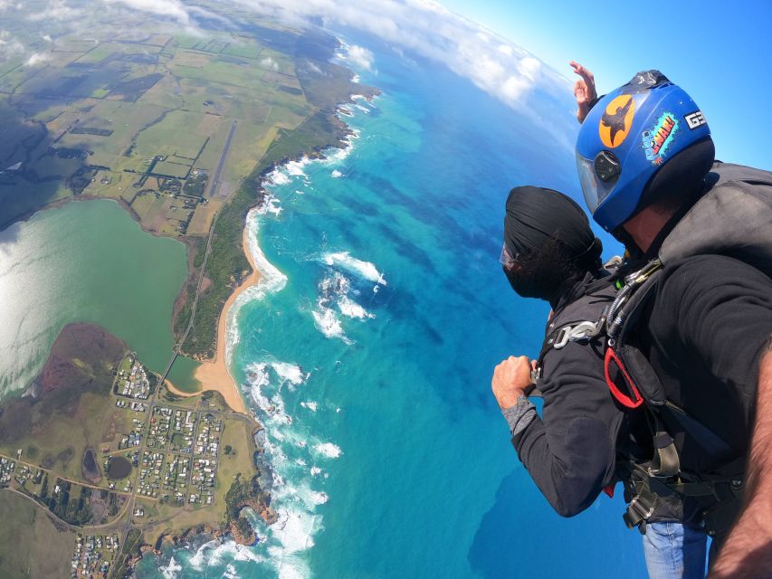 Great Ocean Road: Skydive over the Twelve Apostles - Practical timing and booking advice