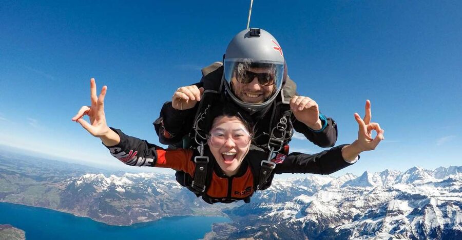 Interlaken: Airplane Skydiving over the Swiss Alps - The 45-second freefall
