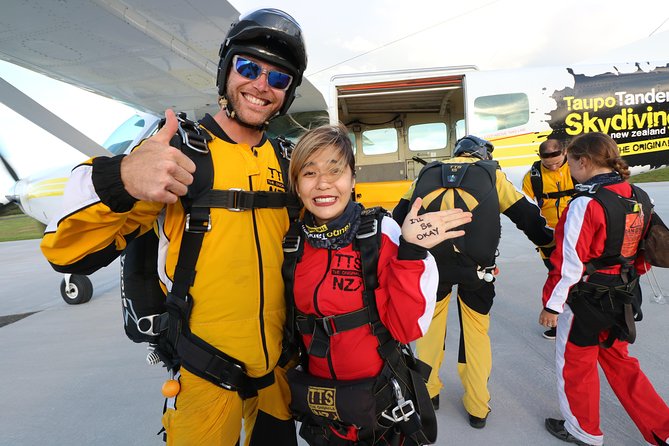 Lake Taupo 12,000-Foot Tandem Skydiving - Key points before you book