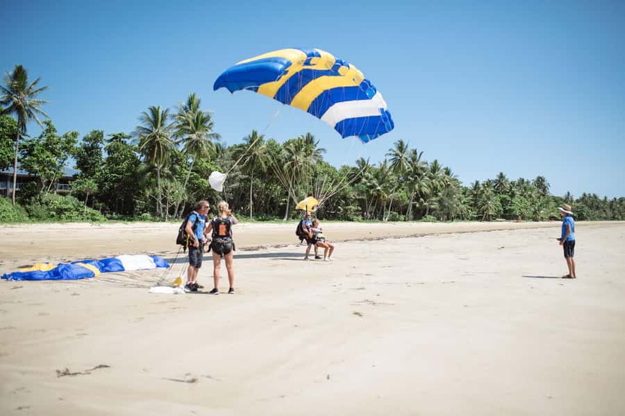 Mission Beach Tandem Skydive Experience - Freefall, parachute views, and the beach landing