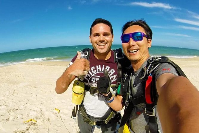 Noosa: Tandem Skydive Experience - Up to 50 seconds in freefall