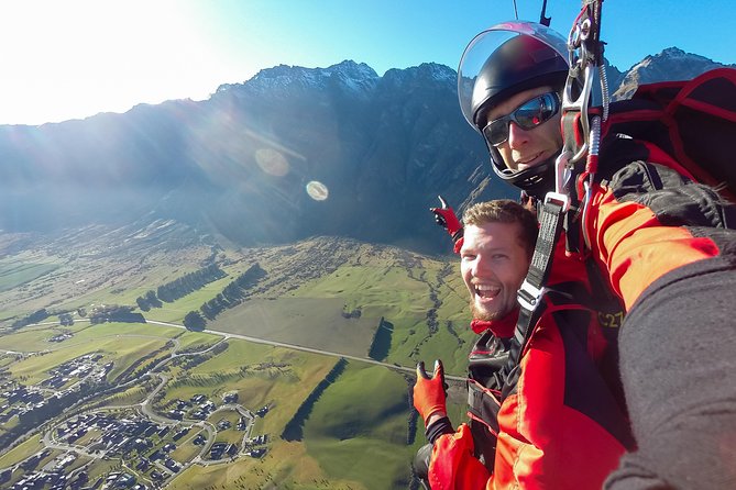 NZONE Skydive Queenstown - Freefall, parachute time, and landing