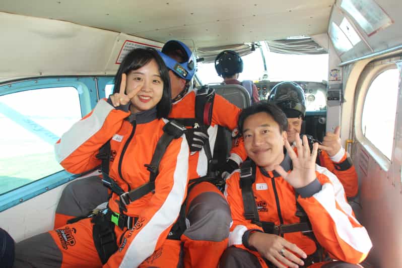 Prague: Tandem Skydiving 14,000ft over Prague with Transfers - One minute of free fall at 200 kph