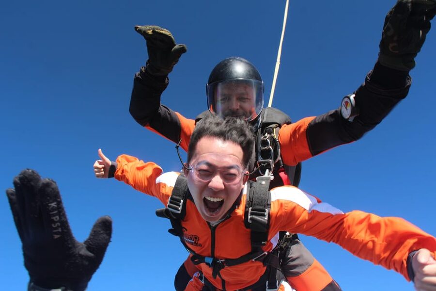 Prague: Tandem Skydiving 14,000ft over Prague with Transfers - The celebration and the photo decision