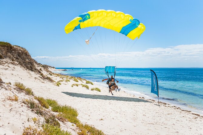 Rottnest Skydive + Fremantle Ferry Package - The flight to altitude over Rottnest