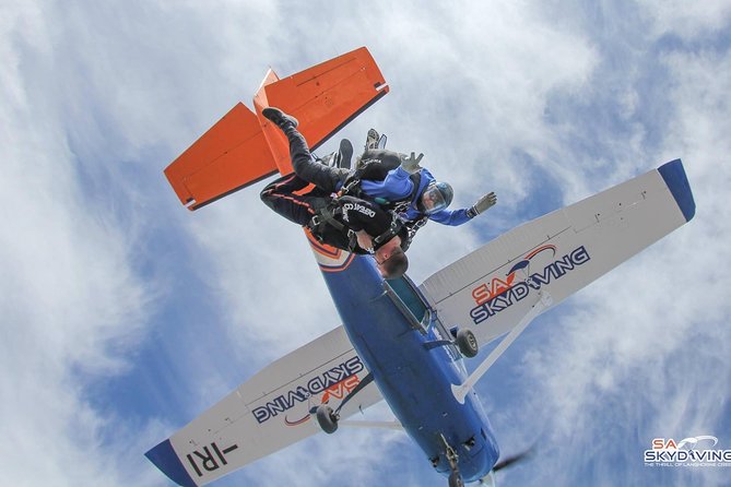 SA Skydiving Adelaide - Goolwa - The flight over South Australia’s southern coast