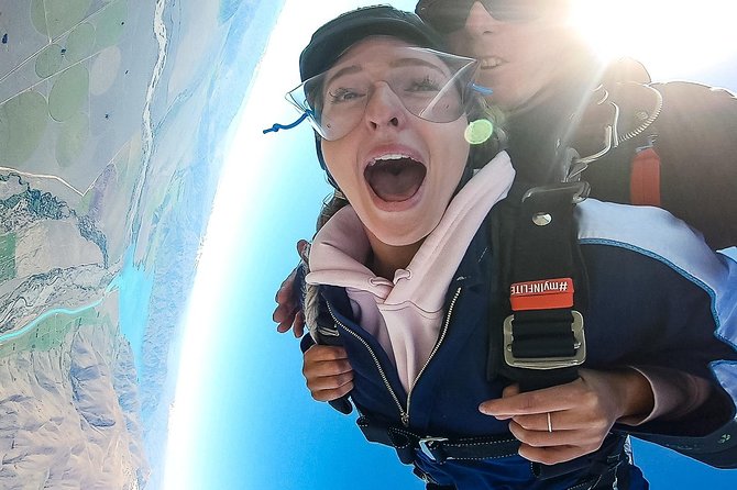 Skydive Mt. Cook - 70+ Seconds of Freefall from 16,500ft - The pre-jump part of the experience