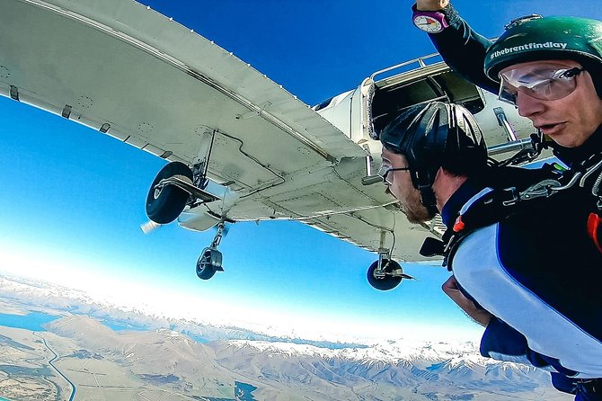 Skydive Mt. Cook - 70+ Seconds of Freefall from 16,500ft - What the views mean for your booking choice