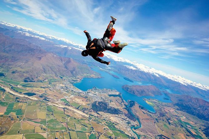 Skydive Wanaka - The 20-minute flight is more than a ride to altitude