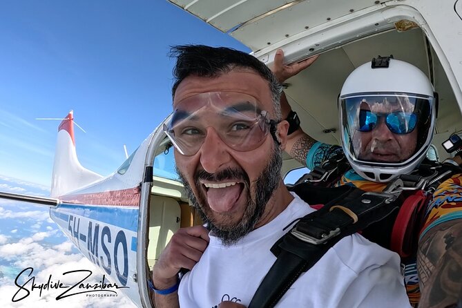 Skydive Zanzibar | Tandem Skydive - Key points before you book