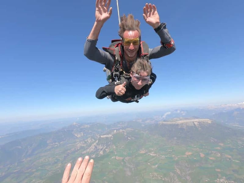 Skydiving in Gap-Tallard - Why Tallard makes this jump special