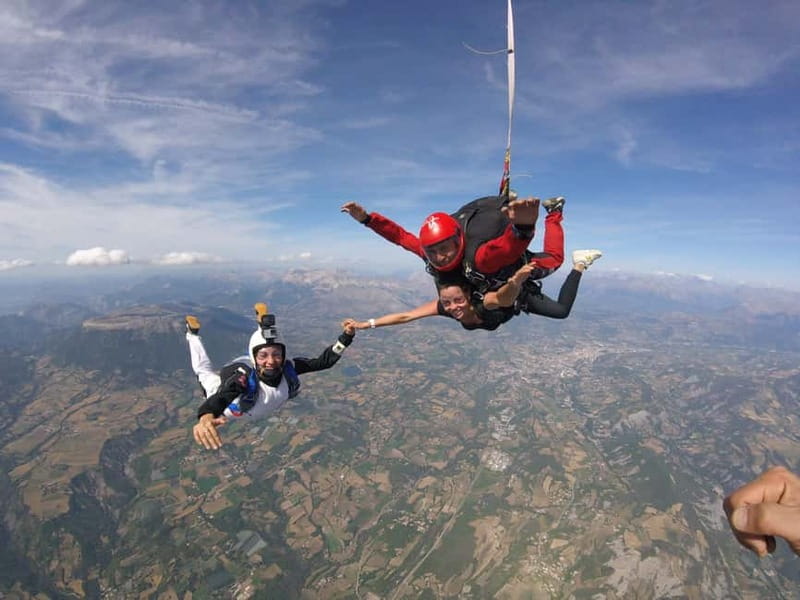 Skydiving in Gap-Tallard - The 50-second freefall