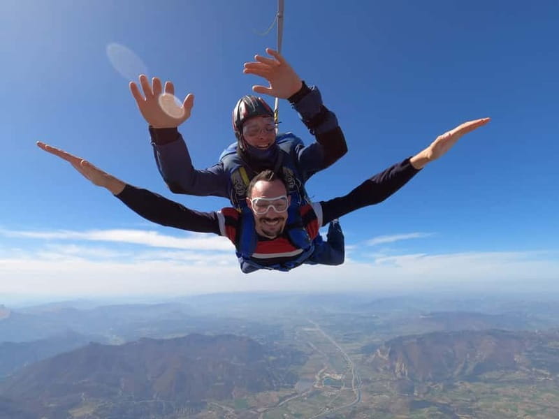 Skydiving in Gap-Tallard - What to wear and bring