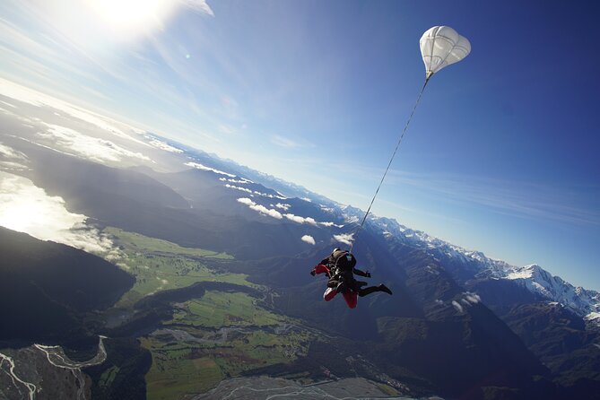 Tandem Skydive 13,000ft from Franz Josef - Is $276.60 a fair price?