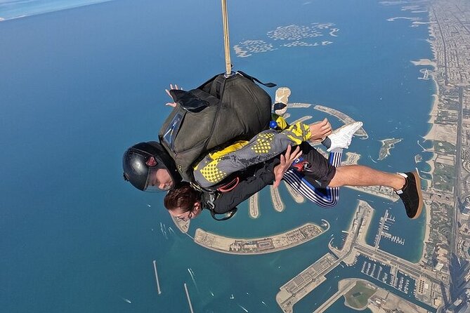 Tandem Skydive experience in Dubai - Who will enjoy this most