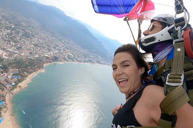 Tandem Skydive in Puerto Vallarta With Beach Landing - A beach landing at Playa del Holi