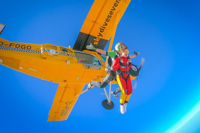 Tandem Skydiving — 30 min from Albufeira - Ocean views and the beach landing