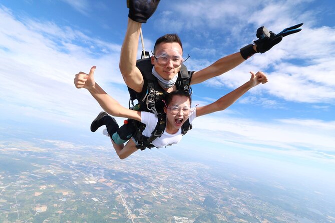 Tandem Skydiving Pattaya by Thai Sky Adventures - What to wear and what to arrange before arrival