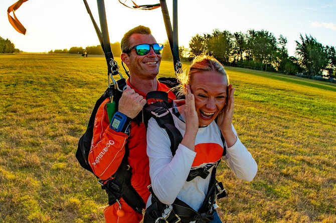 Tandem Skydiving with GoJump in Hawaii - Fifty seconds of freefall